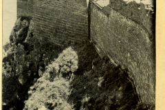 Die Große Mauer bei Shan Hai Guan: Ein historisches Bauwerk an der Küste Chinas