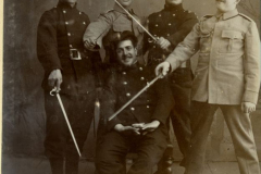Freundschaft zwischen französischen und deutschen Soldaten in China während der frühen 20. Jahrhunderts