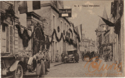 Historische Ansicht der Trierer Altstadt mit festlicher Dekoration im Winter