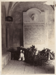 Gedenktafel für die Gefallenen des Ersten Weltkriegs im Jahr 1918