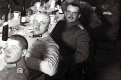 Historisches Treffen deutscher Soldaten bei einer Feier in den 1920er Jahren