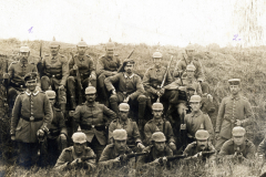 Soldaten des Heeres an der Westfront während des Ersten Weltkriegs im Stellungskrieg