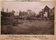 Zerstörte Gebäude in Reims nach Kriegsende