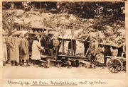 Deutscher Artillerist mit 30.5 cm Motorbatterie