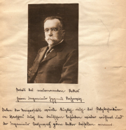 Historischer Photograph von einem Mann