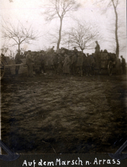 Militärkonvoi auf dem Marsch nach Arras, Zeit des Ersten Weltkriegs