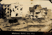 Ruinen des Westlend-Hotels im Juli 1917 während des Ersten Weltkriegs