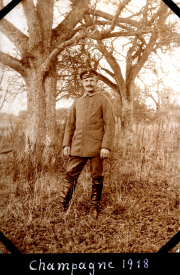 Soldat der Heer im Jahr 1918 in der Champagne während des Ersten Weltkriegs