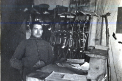 Historischer Fotograf von Artillerie-Werkstatt
