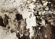 Soldaten der Heer in einem Bergwerk während des Ersten Weltkriegs