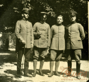 Soldaten der Heer im Freien während des frühen 20. Jahrhunderts in Deutschland