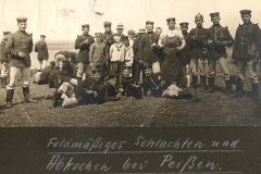Soldaten des III. Bataillons des IV. Thüringischen Infanterie-Regiments 72 während des Feldmilitärdienstes in Peissen