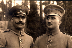 Portrait von Soldaten des III. Bataillons des IV. Thüringischen Infanterie-Regiments 72 im Wald