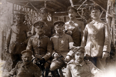 Gruppenaufnahme vonSoldaten aus dem III. Bataillon des IV. Thüringischen Infanterie-Regiments 72 in historischer Uniform