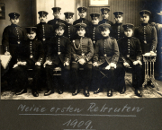Bewahrung der Erinnerung an die ersten Rekruten des III. Bataillons des IV. Thüringischen Infanterie-Regiments 72 im Jahr 1909