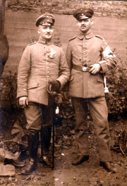 Soldaten des III. Bataillons des IV. Thüringer Infanterie-Regiments 72 in historischer Uniform