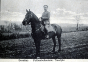 Reiter mit Aufschrift Bleschke des III. Bataillons des IV. Thüringischen Infanterie-Regiments 72 auf einem Pferd