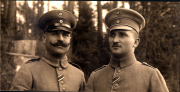 Portrait von Soldaten des III. Bataillons des IV. Thüringischen Infanterie-Regiments 72 im Wald