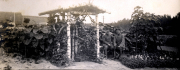Soldaten des III. Bataillons, IV. Thüring. Infanterie-Regiment 72 in einem Garten im Ersten Weltkrieg