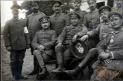 Porträt der Soldaten des III. Bataillons des IV. Thüringischen Infanterie-Regiments 72 in historischer Uniform