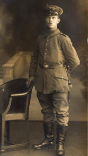 Soldat des III. Bataillons des IV. Thüringischen Infanterie-Regiments 72 in Uniform