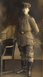 Soldat des III. Bataillons des IV. Thüringischen Infanterie-Regiments 72 in Uniform