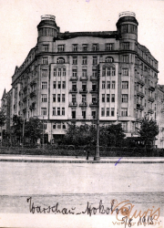 Blick auf das Gebäude des III. Batl. IV Thüring. Inf. Regt. 72 in Warschau, Juli 1915
