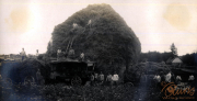 Bauern bei der Heuernte im III. Bataillon des IV. Thüringischen Infanterie-Regiments 72 im frühen 20. Jahrhundert