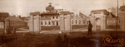 Besuch im Innenhof des III. Batl. IV Thüring. Inf. Regt. 72 in einer historischen Kaserne