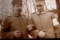 Porträt von Soldaten des III. Bataillons des IV. Thüringischen Infanterie-Regiments 72 in einer historischen Umgebung
