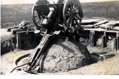 Dreifaches Bataillon der vierten Thüringer Infanterie Regiment 72 mit Geschützstellung im ersten Weltkrieg