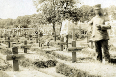 Grabstätte des III. Bataillons des IV. Thüringischen Infanterie-Regiments 72 in einem Soldatenfriedhof