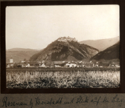 Blick auf Rosenau und die Burgruine von Herrenhaus im Jahr 1911