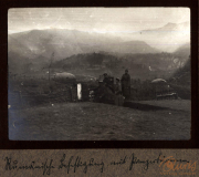 Heer, S.M.W. Zug 48 P.B. 11 bei der Beobachtungsstellung im Gebirge