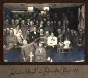 Zusammenkunft von Heer S.M.W. Zug 48 P.B. 11 in einer Festveranstaltung, Juni 1917