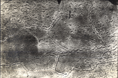 Luftaufnahme Prosnes-Moronvillers mit Granattrichtern und Schützengräben vom 26. Juni 1917