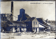 Zuckerfabrik in Amagne-Lucquy - Fassade der industriellen Anlage im Ersten Weltkrieg