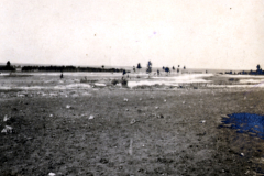 Schlachtfeld in Frankreich mit Soldaten des Infanterie-Regiments 53