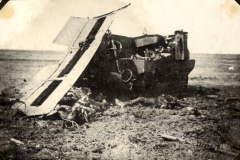 Zerstörter Panzer auf dem Schlachtfeld in Frankreich während des Ersten Weltkriegs