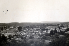 Panoramablick auf französisches Dorf während des Ersten Weltkriegs