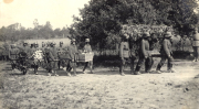Militärische Beerdigung mit Soldaten des Infanterie-Regiments 53 in Frankreich