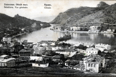 Gesamtansicht von Balaklava auf der Krim mit Hafen und Bucht