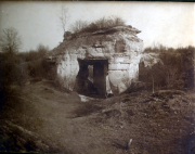 Felsenbunker des Landwehr-Infanterie-Regiments 53 an der Westfront