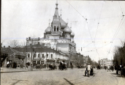 Russische orthodoxe Kirche mit Zwiebelkuppeln in einer Stadt der Krim während der deutschen Besatzung 1918