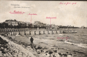 Feodosia auf der Krim mit Eisenbahn, Badeanstalt und Schwarzem Meer, Juli 1918