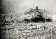 Altes Haus im Winter