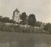 Kirche in einem Dorf