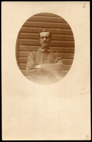 Foto von Soldat im Ersten Weltkrieg