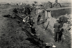 Im Grauen des Ersten Weltkriegs: Einblick in das Leben an der Front in der Nähe von Côpres im Jahr 1918
