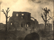 Bild: Zerstörtes Kloster im Ersten Weltkrieg